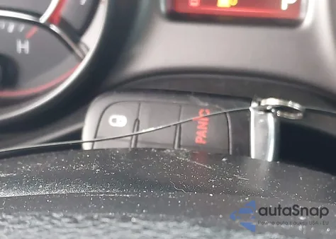 2017 Dodge Journey Crossroad Plus z USA, uszkodzony, nr VIN 3C4PDCGB5HT684926